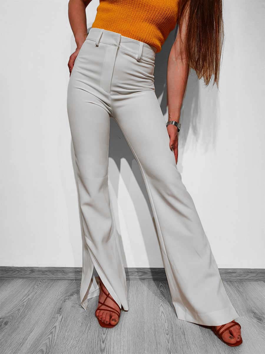 Pantaloni a vita alta con spacco
